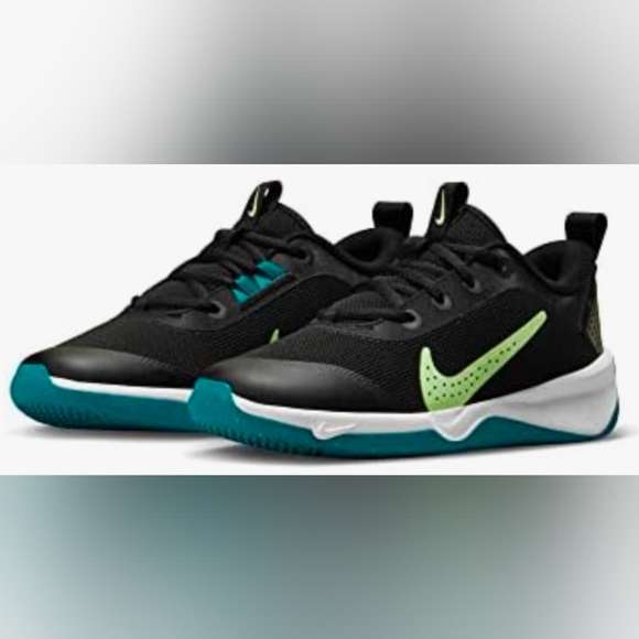 Nike Omni Multi Court Black Hardly Volt Sneakers Size 6Y MSRP $90 - Picture 3 of 11